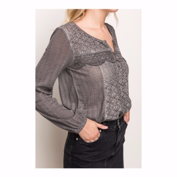 Mystree Tops - SOLD {Mystree}Size Small Lace Panel Fabric Knit Mix Top